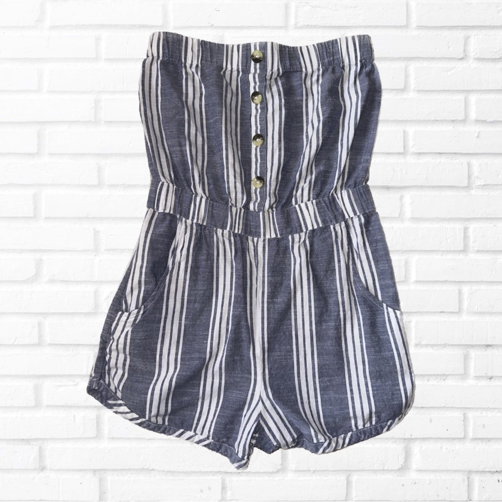 Women’s strapless romper